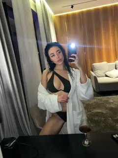 Darya profile in Dubai